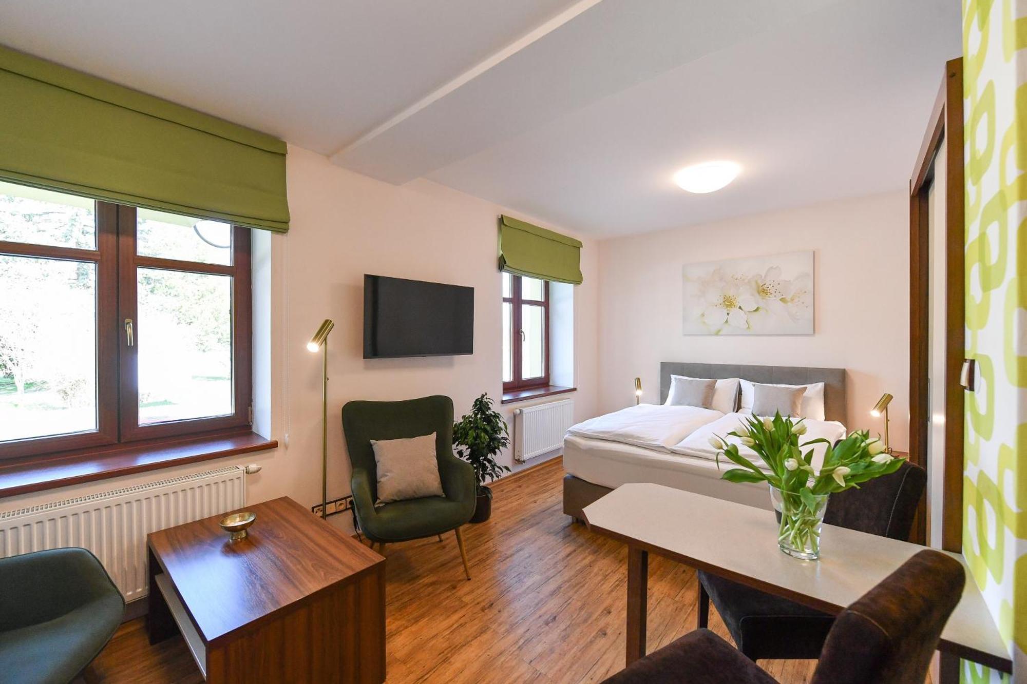 Apartmány Na Seníku Třeboň Esterno foto