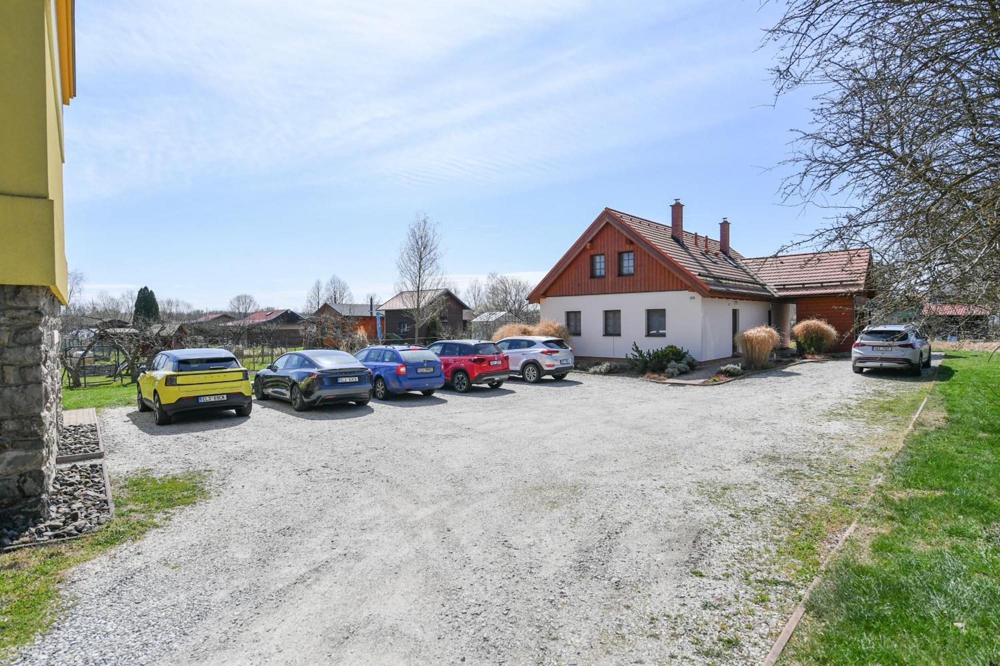 Apartmány Na Seníku Třeboň Esterno foto