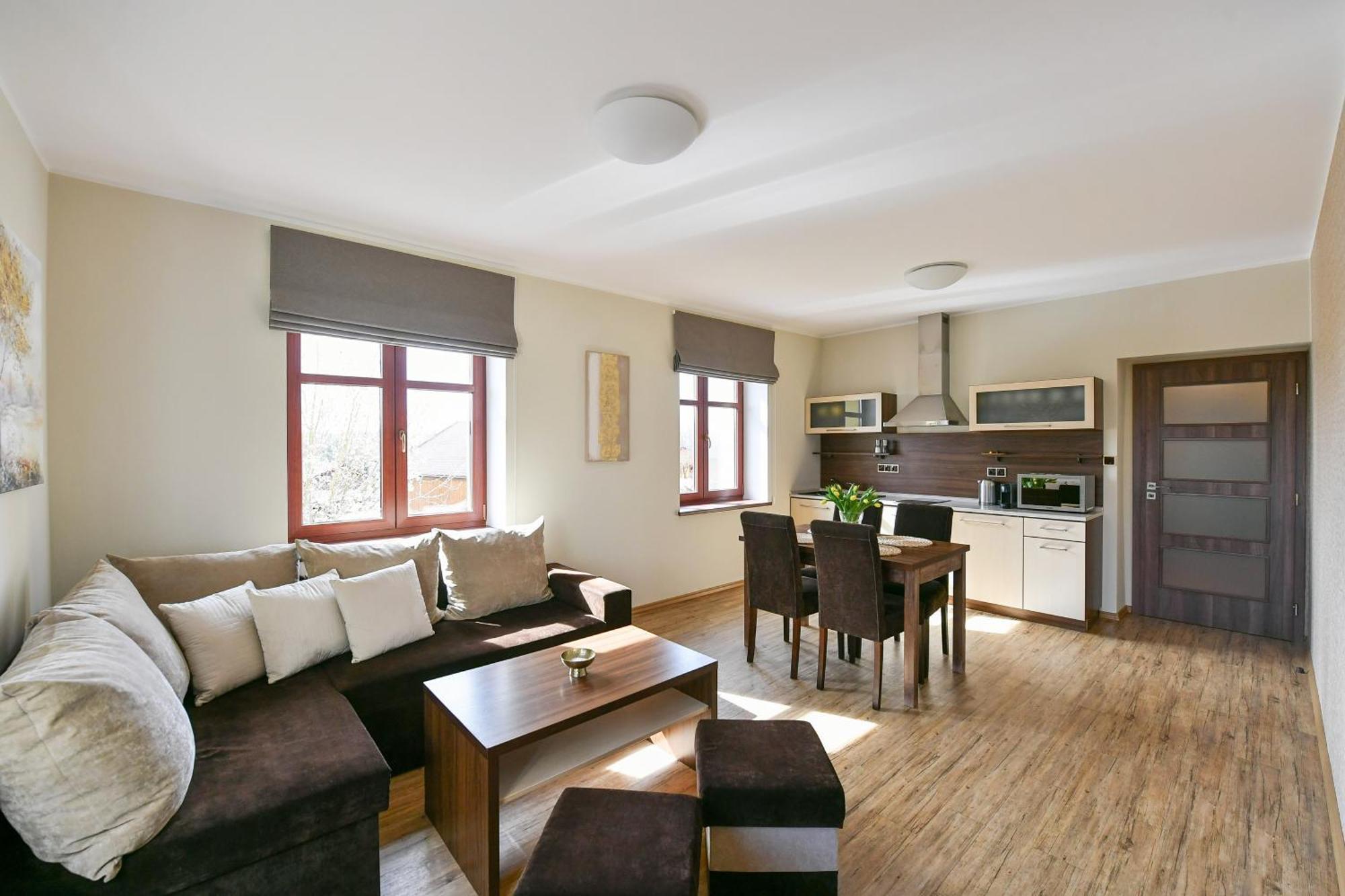 Apartmány Na Seníku Třeboň Esterno foto