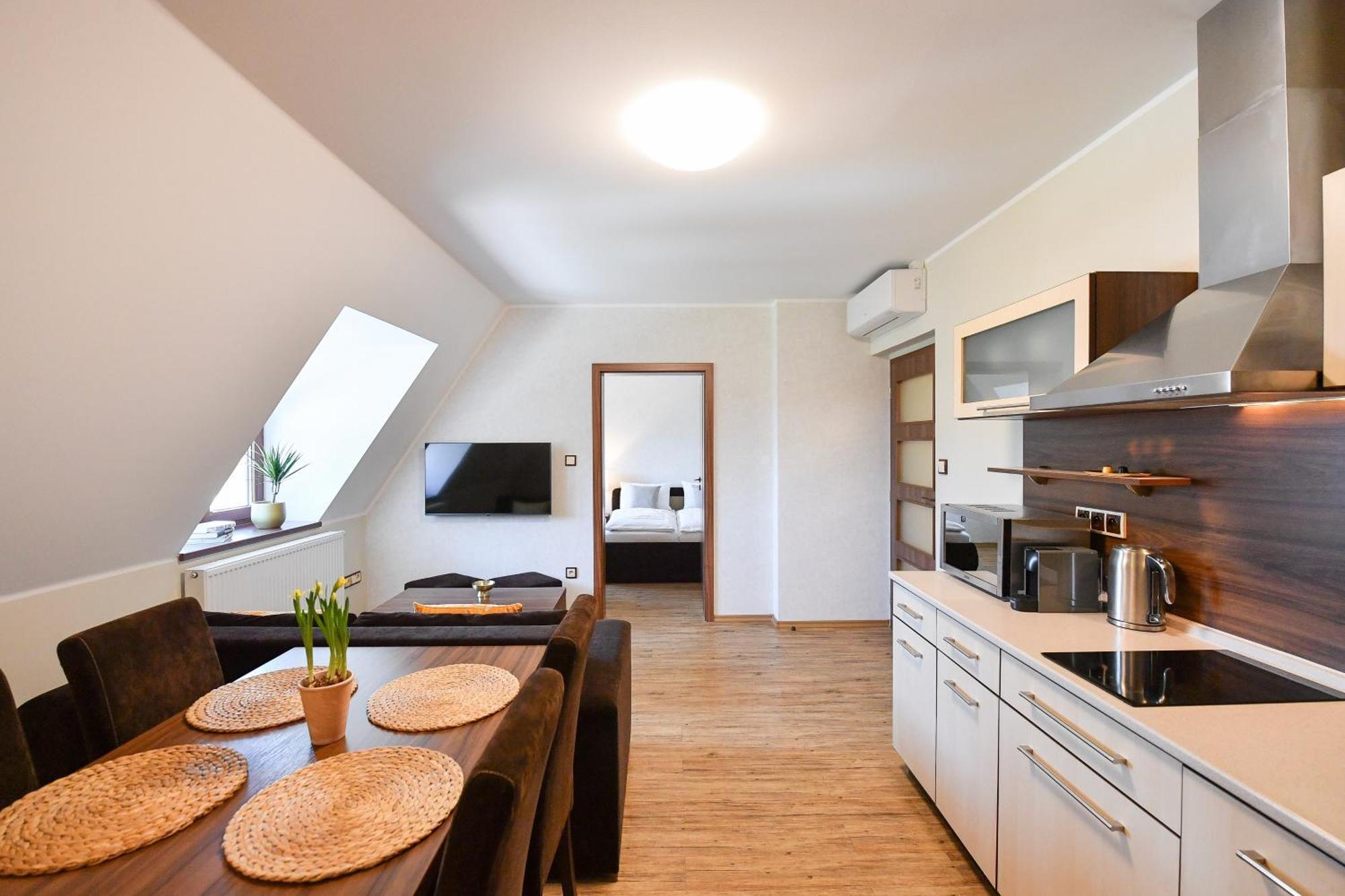 Apartmány Na Seníku Třeboň Esterno foto
